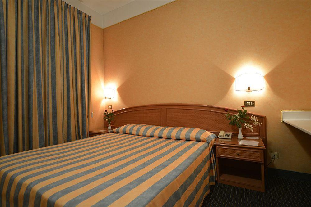Hotel Santa Maria Chiavari Exteriér fotografie